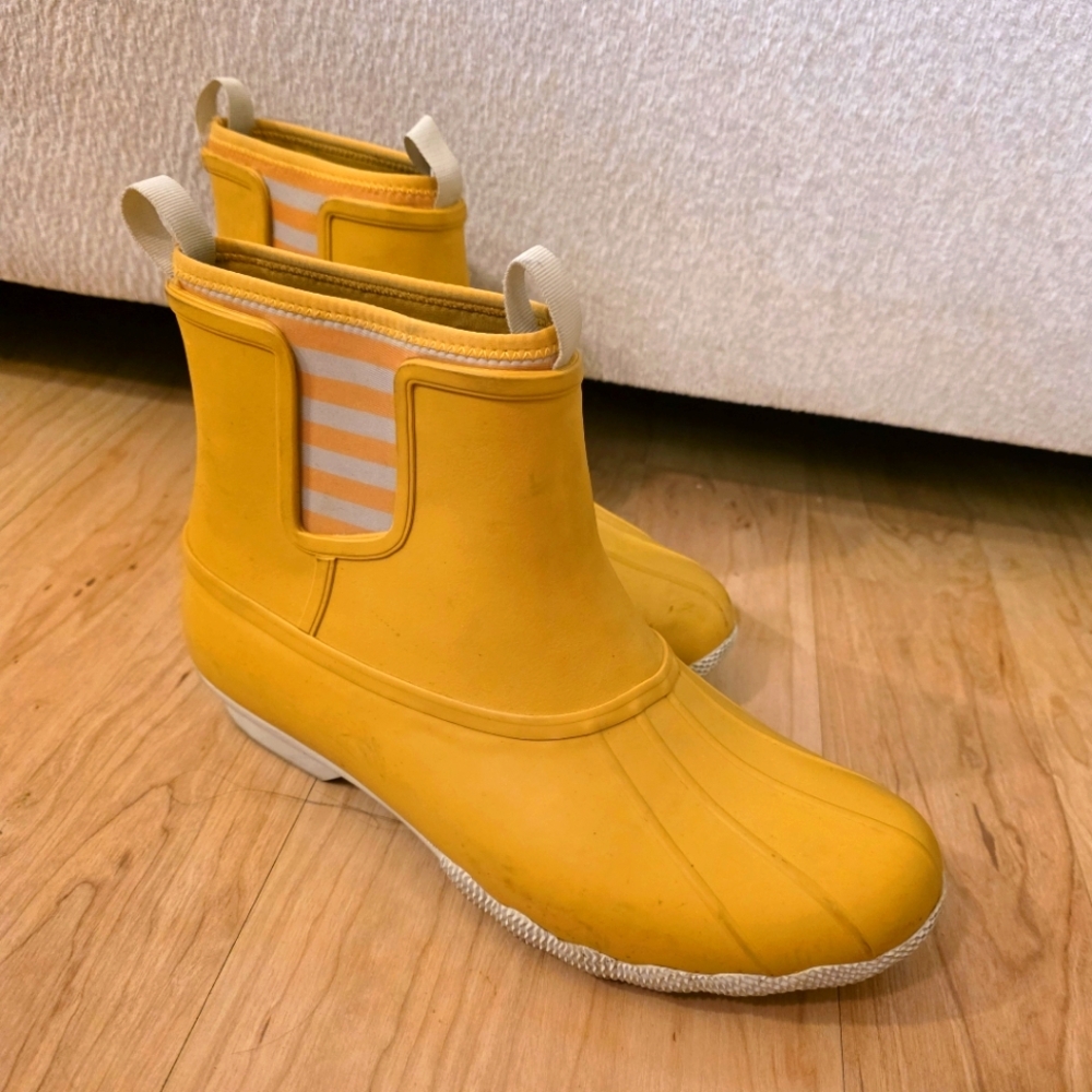 Sperry Yellow Rain & Snow Boots Slip-On Waterproof